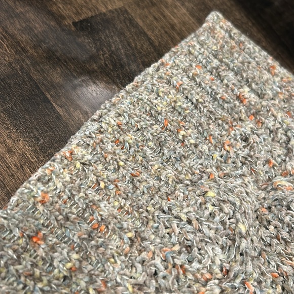 Super cute Jessica Simpson sweater - Picture 4 of 4